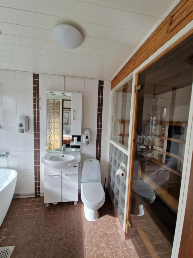 Botnia Hotel & Restaurant Kruunupyy Ngoại thất bức ảnh